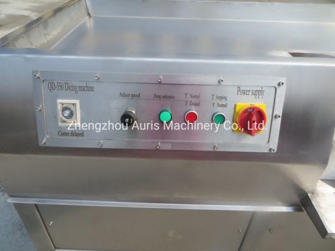 500 كجم / ساعة آلة تقطيع اللحوم المجمدة 2.25kw آلة تقطيع اللحم البقري المجمد 2